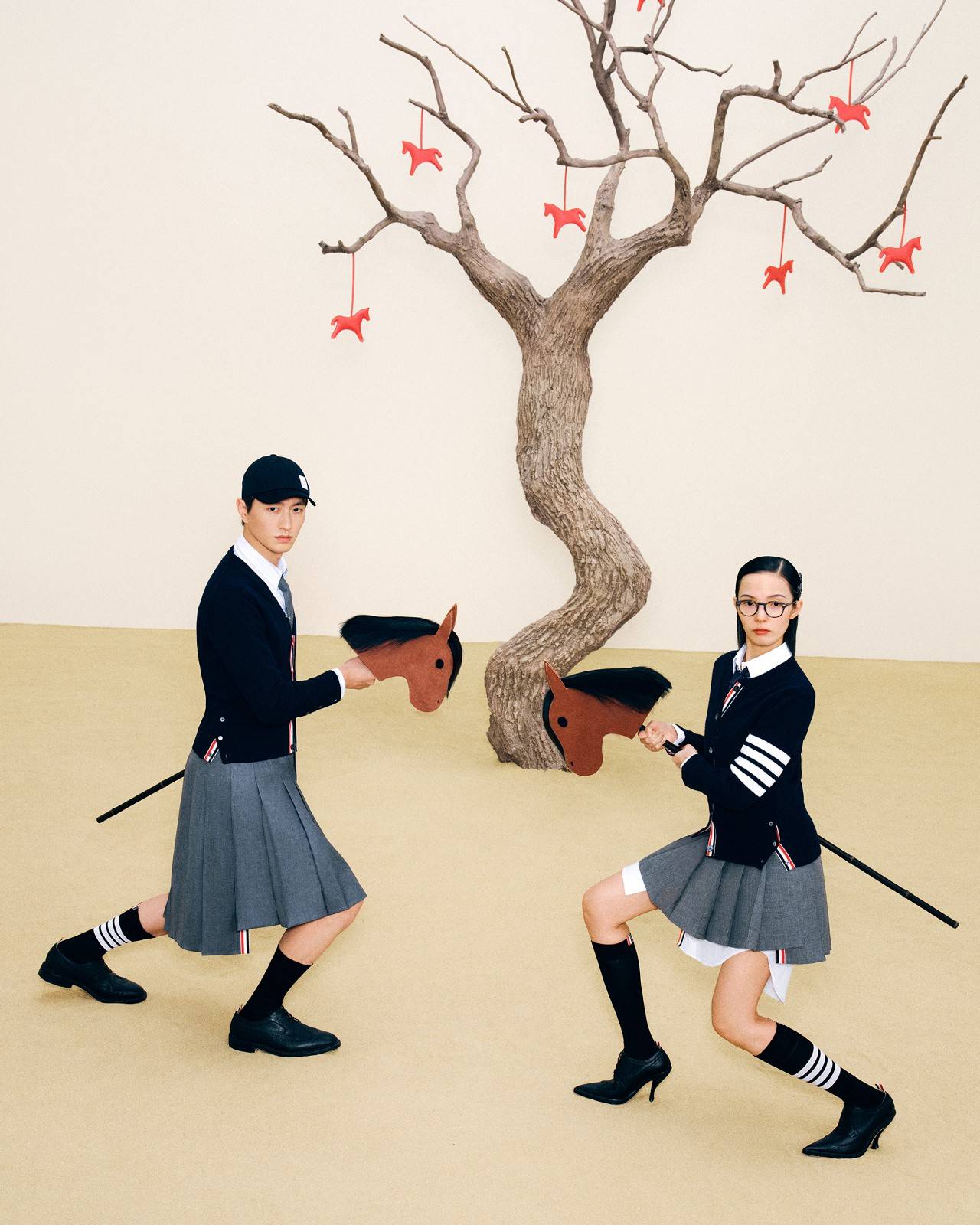 20260106161811174848.jpg 20251112-20251112-Thom Browne_01927.jpg